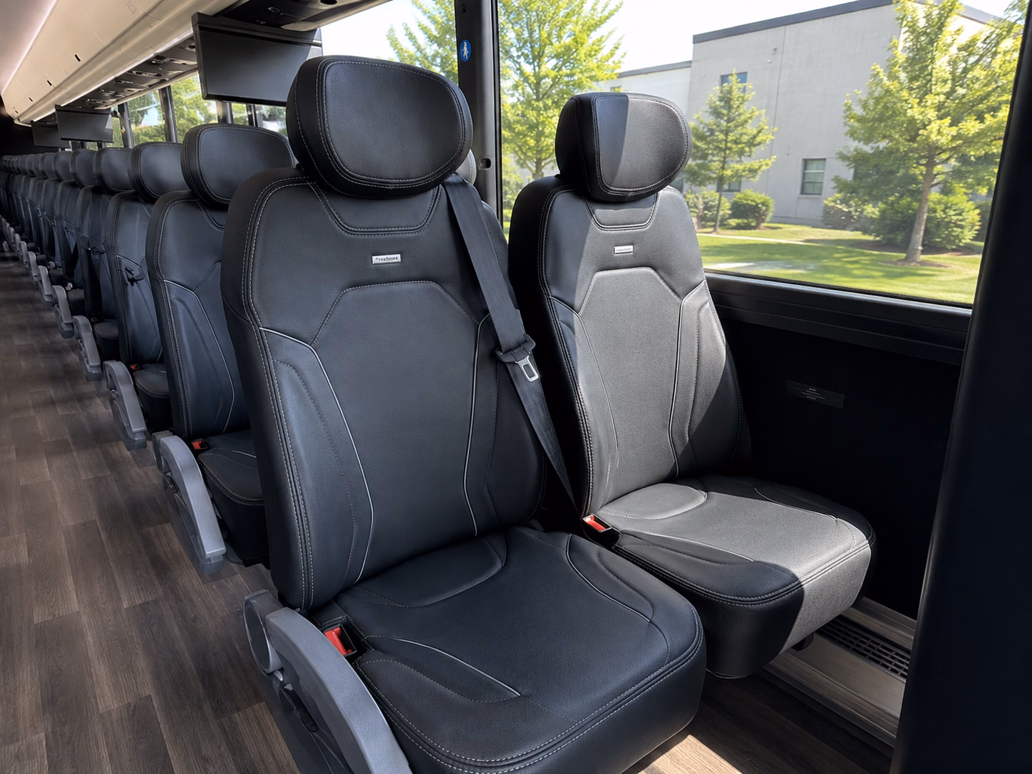 charter bus shuttle service between mountain view and sjc sfo oak