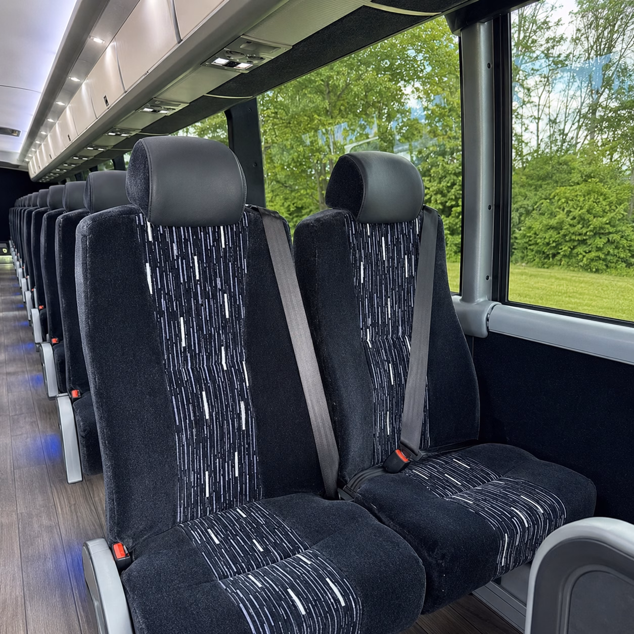 compare bus rental pricing in mountain view online upfront and in minutes