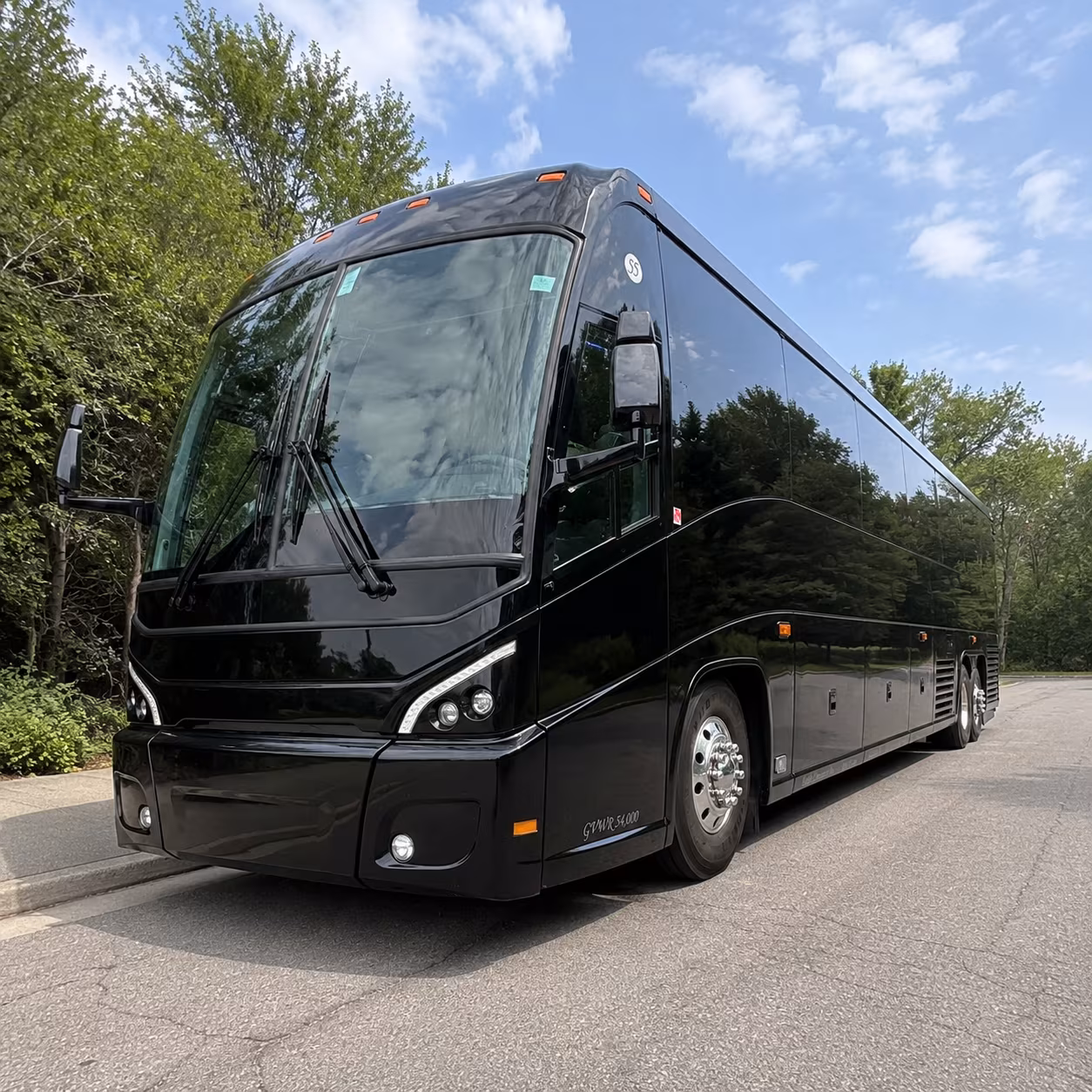 government contractor shuttle service along the us 101 corridor